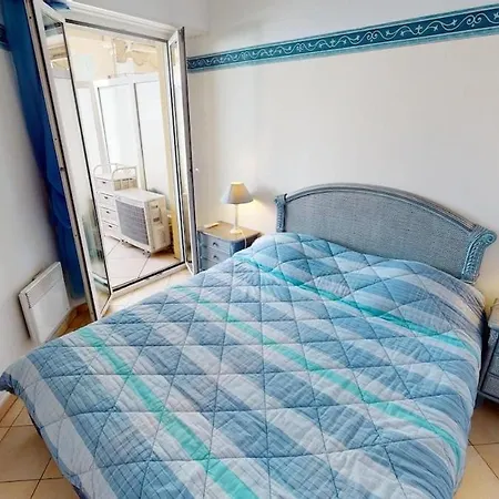 7vp - Beau Et Grand 2p Plein Centre Face Avec Parking Appartement
